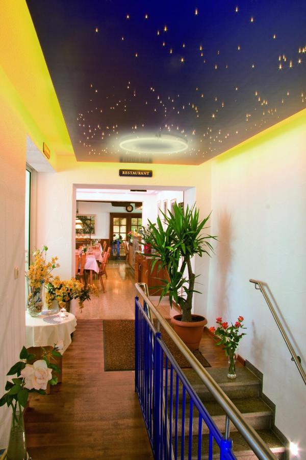 Gasthof Hotel Anker Зоммергаузен Екстер'єр фото